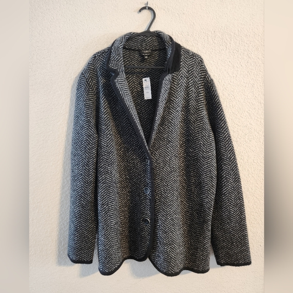 Talbots NWT 100% Merino Wool Herringbone Sweater Blazer Women’s size 1XP